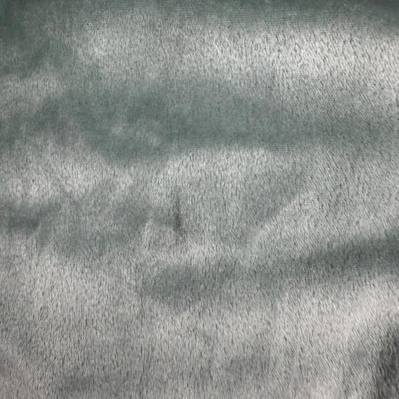 Cat & Jack Kids Plush Lounge Set |Mint Green Velour Top & Joggers | Size L & XL - Picture 6 of 11